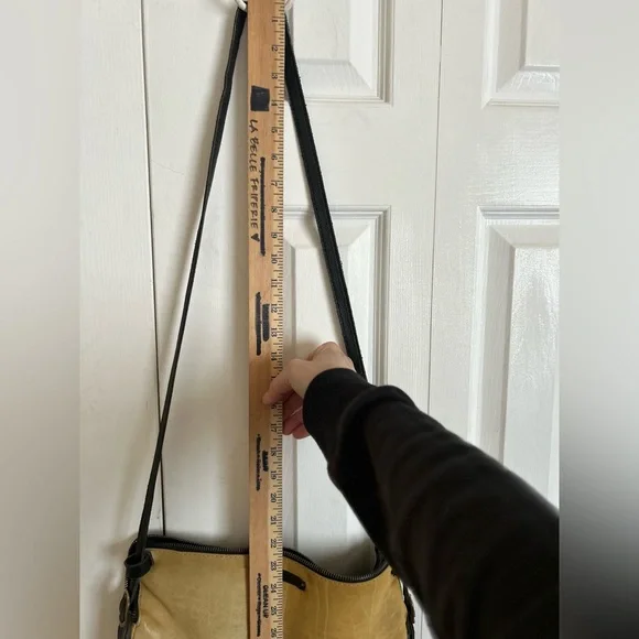 Genuine leather / fur trim crossbody - Picture 11 of 11